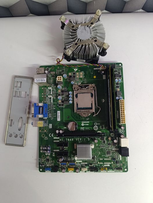 Kit placa de baza 1150 și Intel i5 4430s cu ram cadou