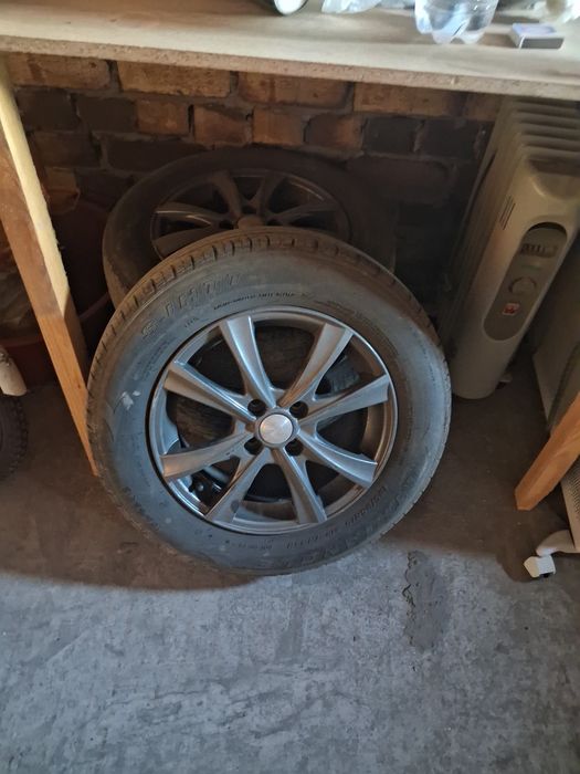 Продам шины с дисками