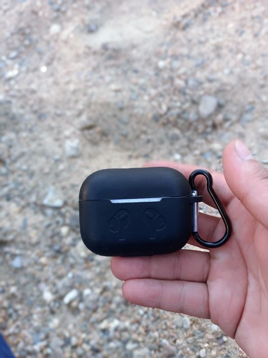 AirPods Pro наушники