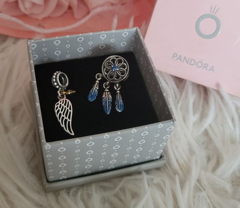 Браслеты,шармы пандора