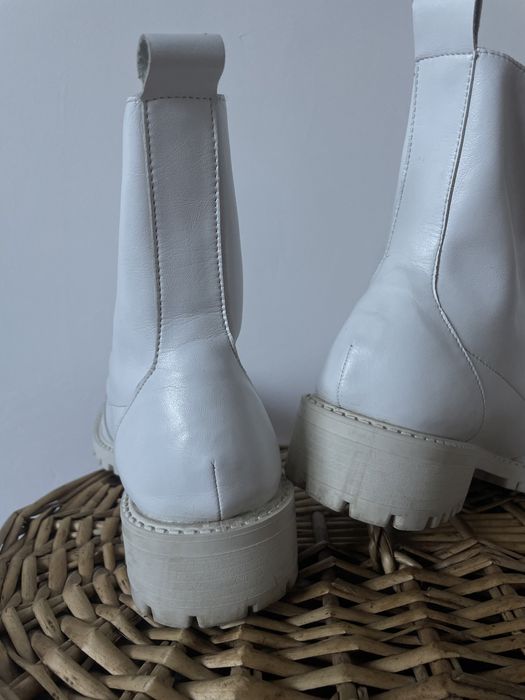 Продаю ботинки Zara