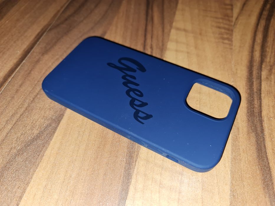 Husa silicon originala Guess Silicone Case Apple iPhone 12 12 Pro