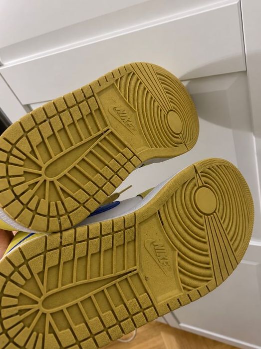 Air Jordan 1 Mid 'Lemon Wash' sneakers