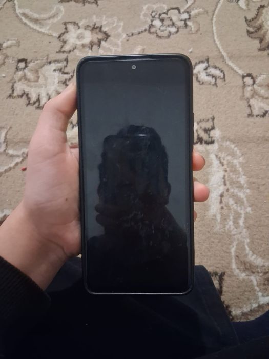 Редми нот 10 про сатылад срочно !!