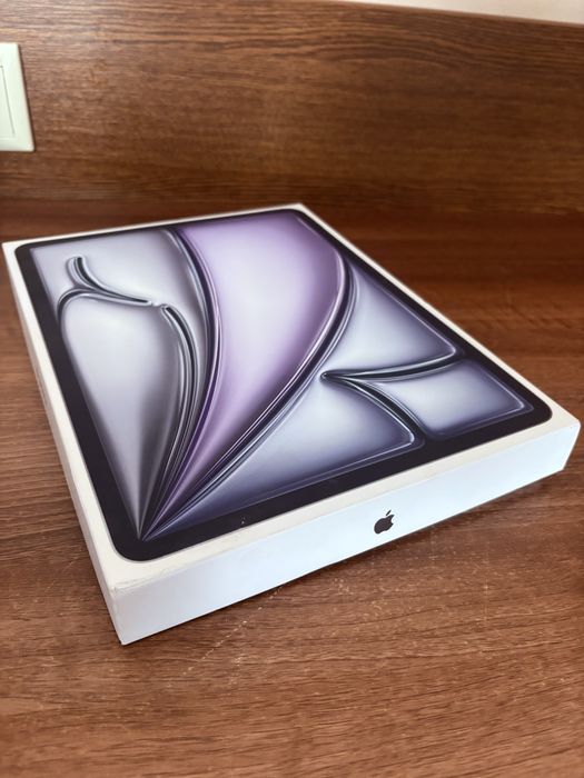 Таблет iPad Air 13-inch M2 256 GB (2024) Wi-Fi+Cellular Space Gray Нов