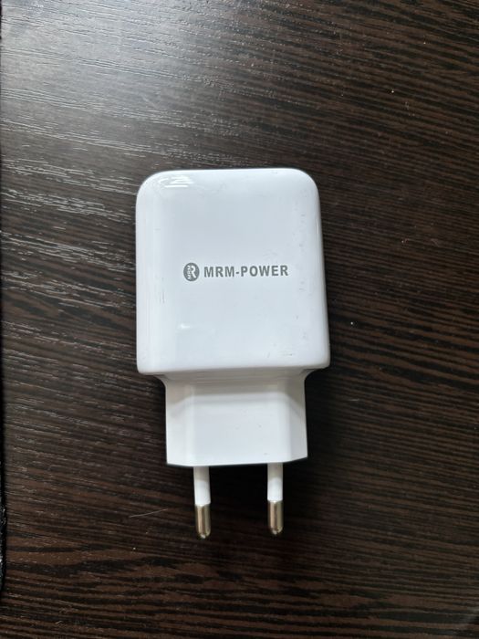 Сетевое зарядное устройство для телефона. Блок питания. FAST CHARGING