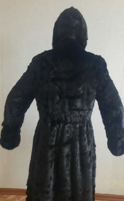 Норковая шуба с капюшоном