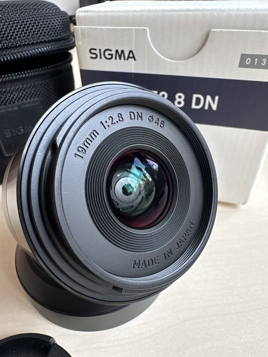 Obiectiv Sigma Art 19mm F2.8 DN montura Sony E Impecabil