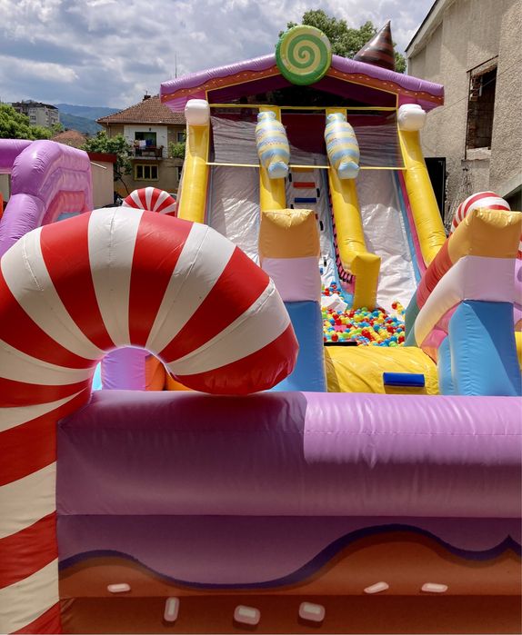 Батут "Бонбонената Къща"