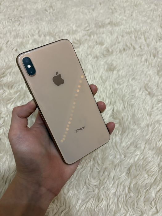 Срочно продам айфон xs max