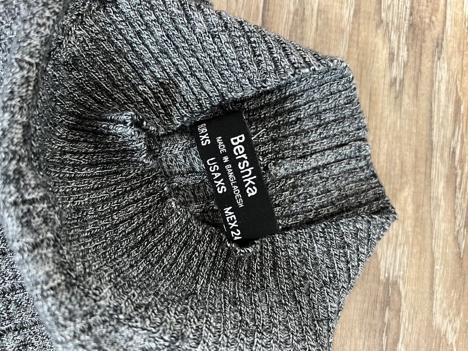 Полуполо Bershka размер XS