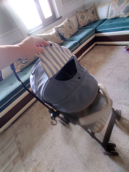 Коляска для детей до трёх лет