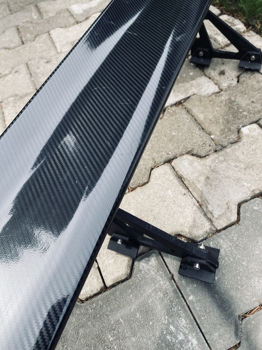 Eleron auto, spoiler auto