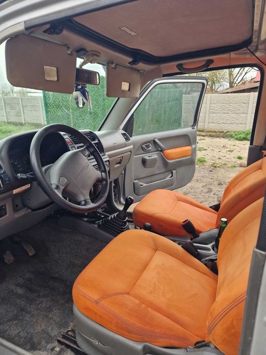 Suzuky jimny preparat redbull editie limitata