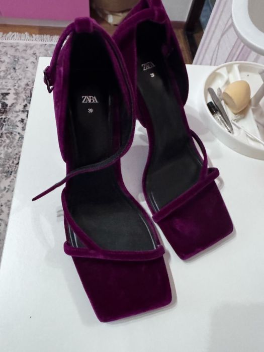 Продам туфли  женские