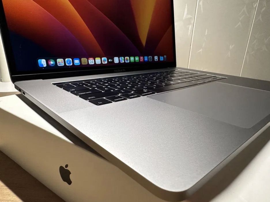 MacBookPro 15-inch