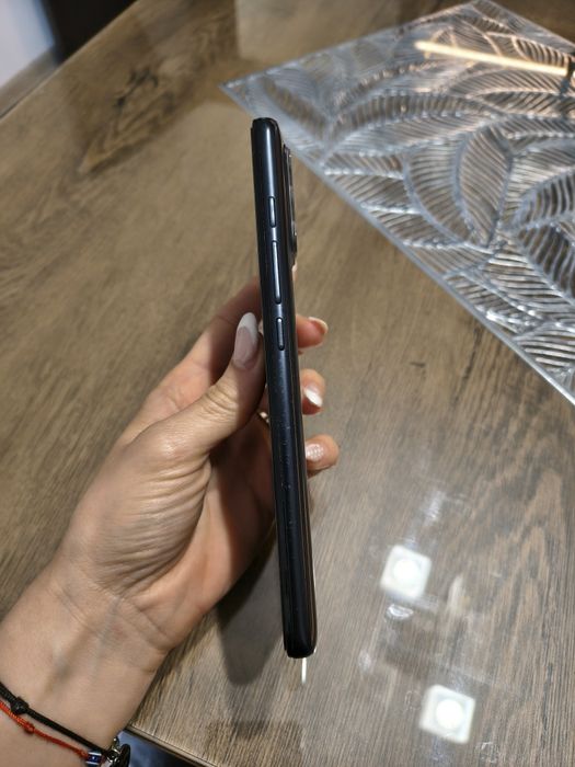 Телефон Motorola G60