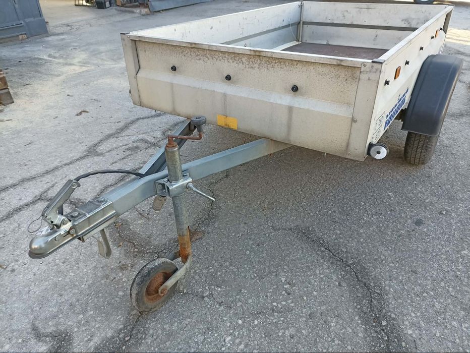 Голямо ремарке . Нов внос