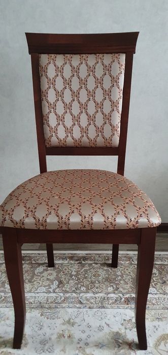 Продается стулья  для гостиной
