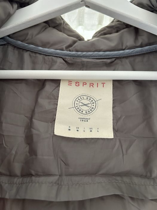 Яке Esprit със светлоотразителен стикер