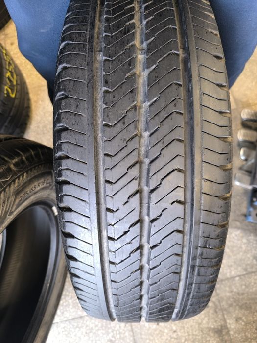215 65 16C 4бр. Бусови Летни 24г.