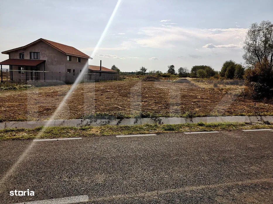 Teren intravilan 2670 mp, zona Lelesti