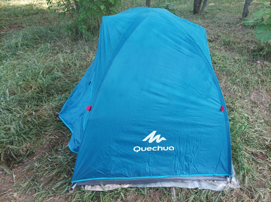 Палатка двуместна QUECHUA Arpenaz 2 Plus Tent