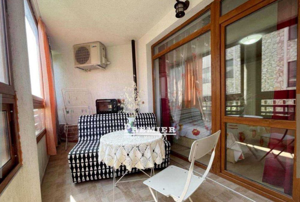 Продава се Двустаен апартамент в Свети Влас - 72 кв.м за 1584 €/кв.м - Снимка #12
