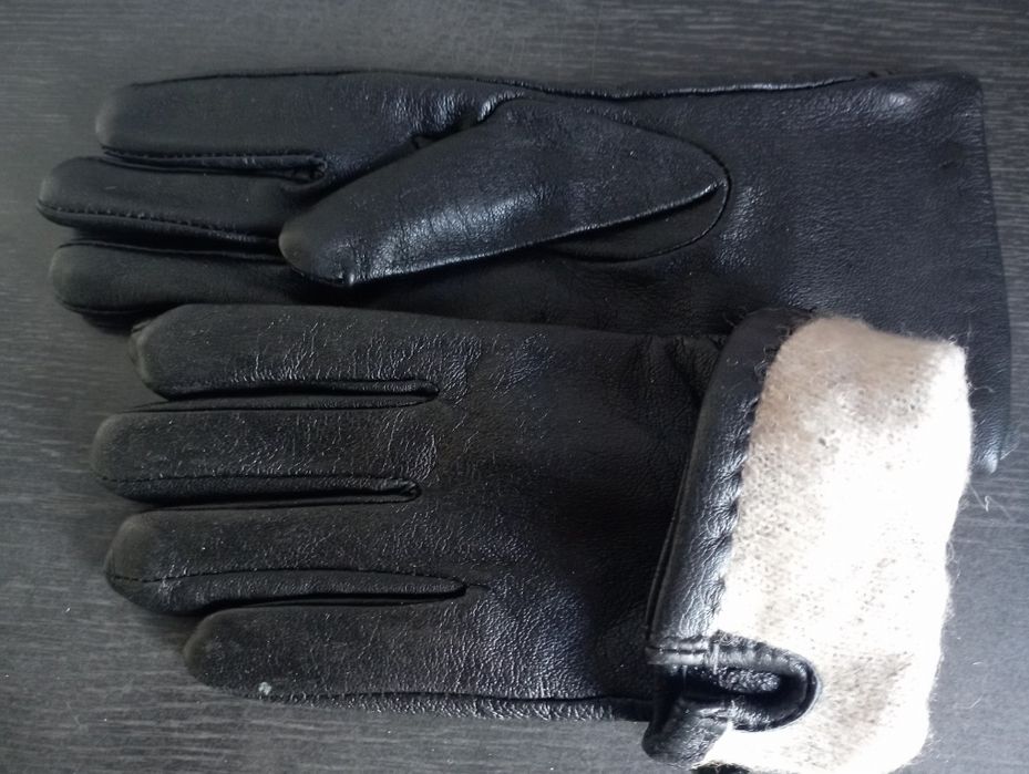 Продам женские перчатки