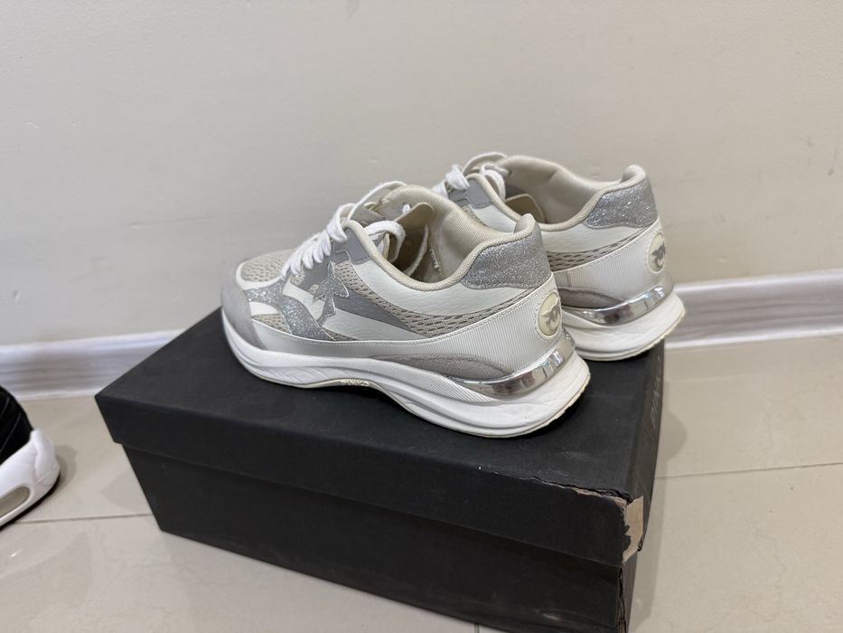 Маратонки Pinko …