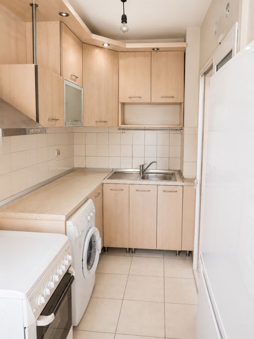 Дава се под наем Двустаен апартамент в Пловдив, Кършияка - 70 кв.м за 330 € - Снимка #1