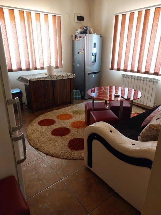 Vand casa cu teren in sat Varsatura com Chiscani