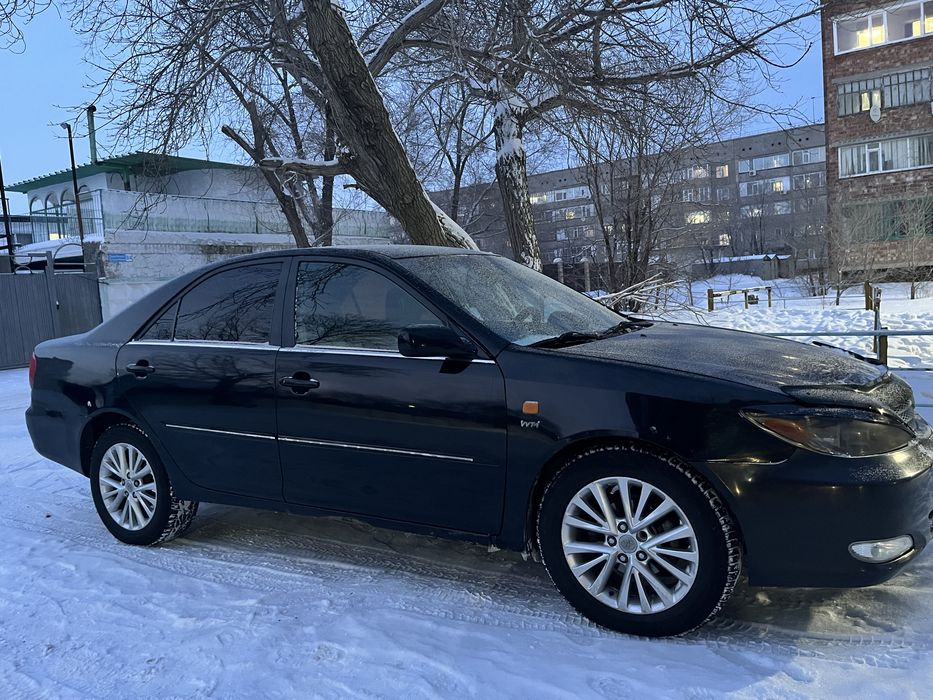 Продам машину toyota