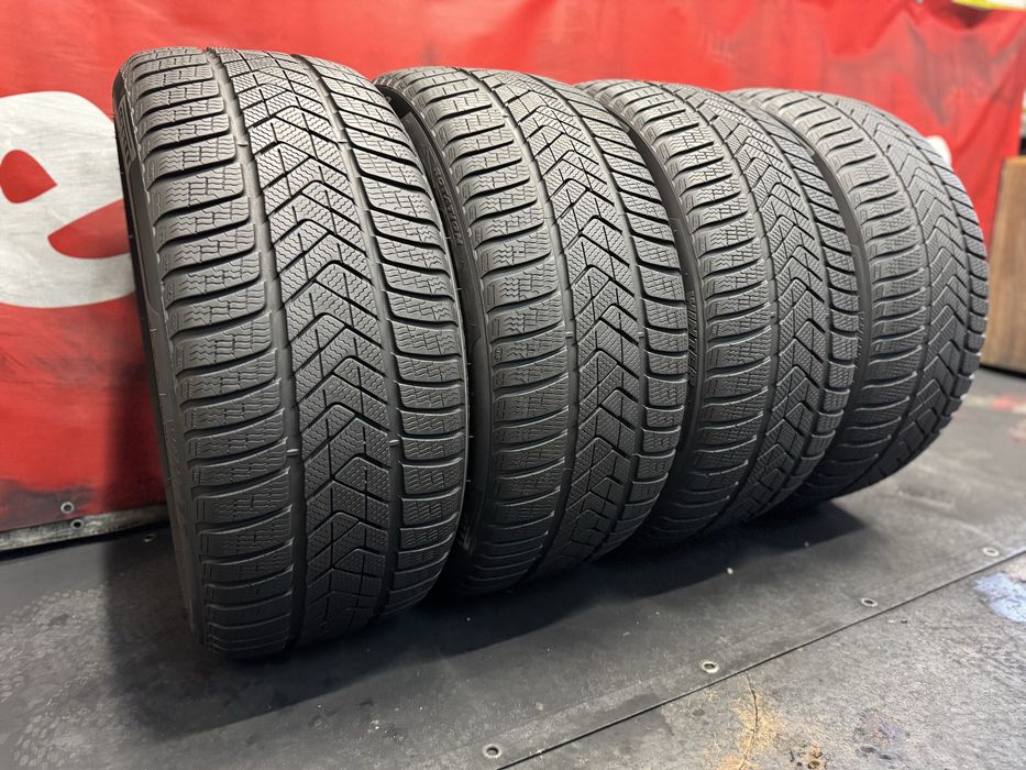 265 40 20, Зимни гуми, Pirelli SottoZero3, 4 броя