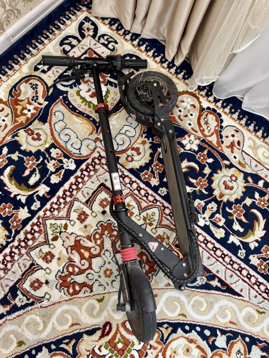 Электронный самокат сатылады