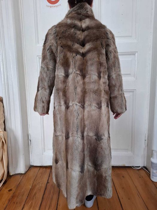 Haina de bizam in stare excelenta