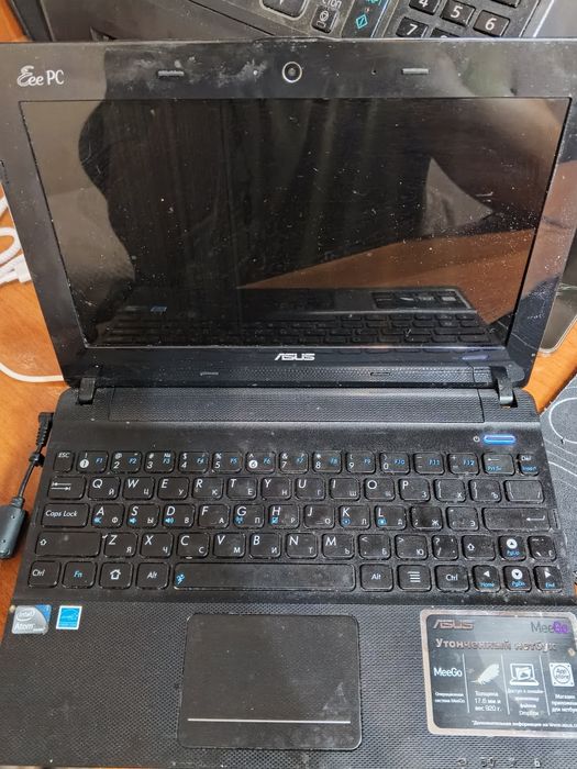 ASUS Eee PC 101x на запчасти