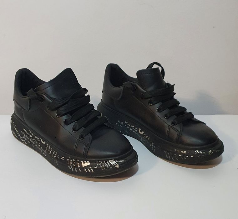 Adidasi barbati casual moderni