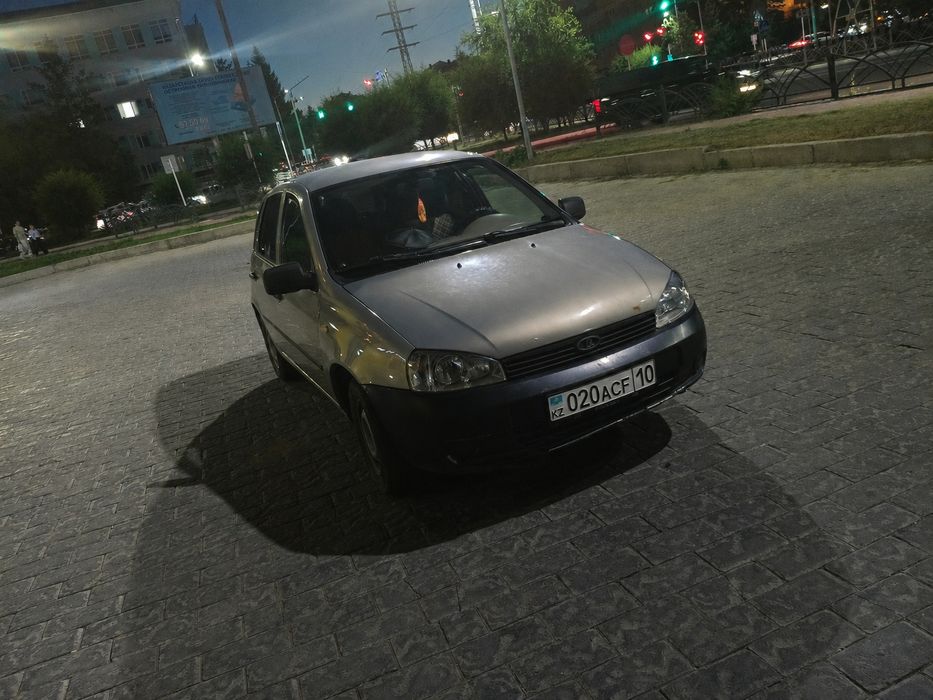Продам Lada Kalina 1 хэтчбек