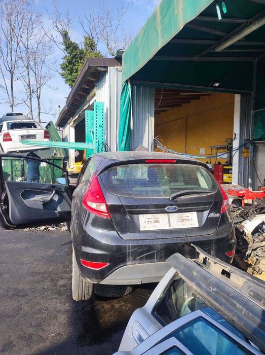 Ford Fiesta 1.4 2011г. НА ЧАСТИ!
