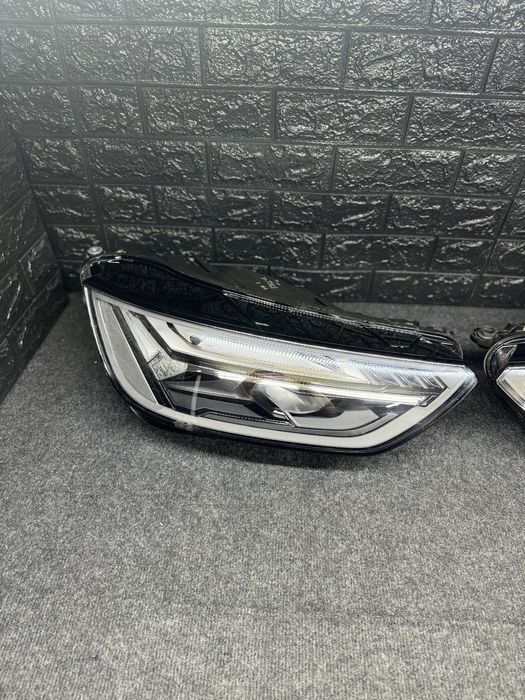 far stanga dreapta audi q5 80a facelift lci  complet