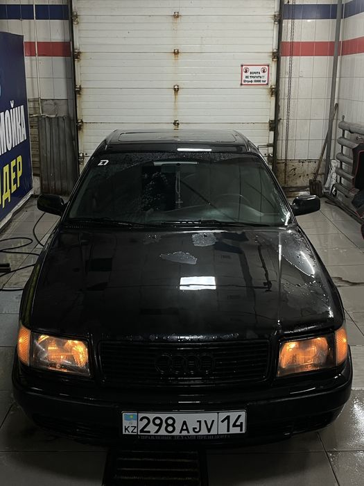 Продам ауди 100c4