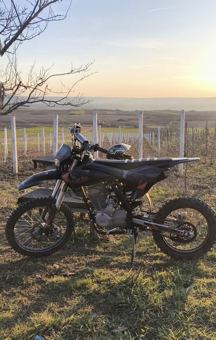 Vând motocross enduro