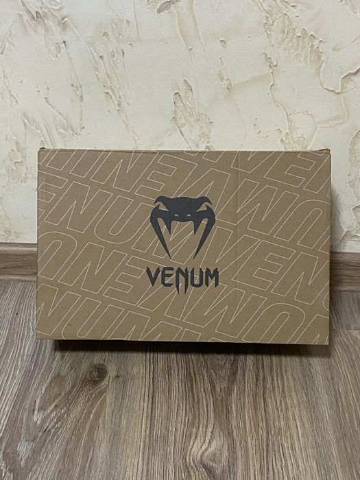 Venum Training Camp 4.0 новые