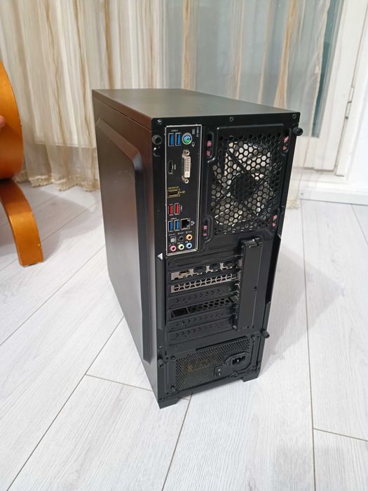 Calculator, unitatea centrala, cu AMD Ryzen 5 2400G, GeForce RTX 3050