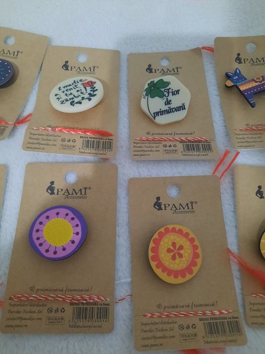 Lot de mărțișoare