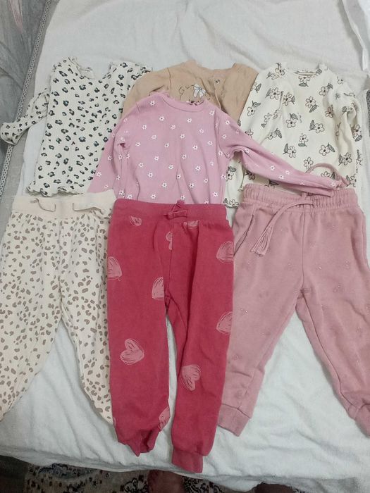 Продам пакет вещей для девочки от 1 до 2 лет