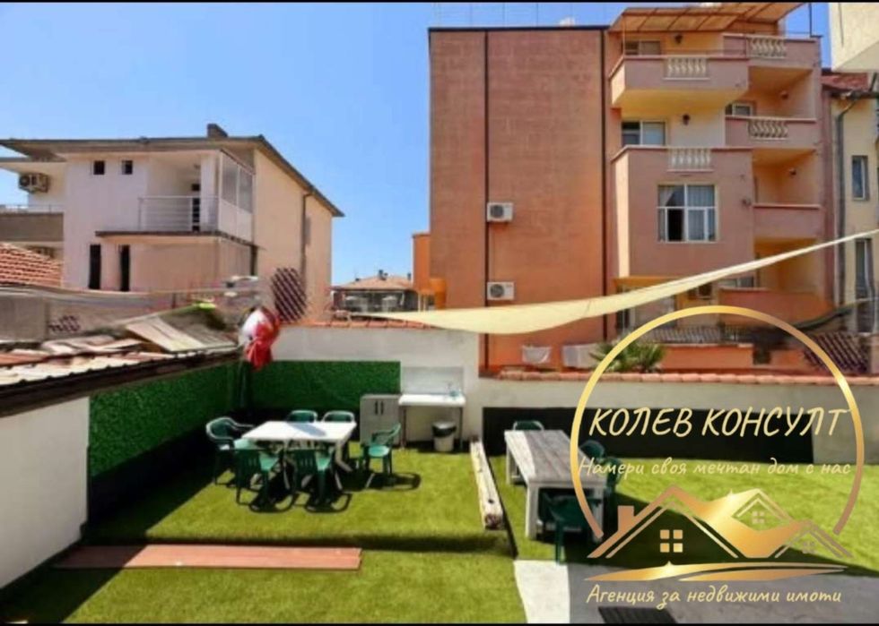 Дава се под наем Къща в Китен - 260 кв.м за 748104.72 € - Снимка #2