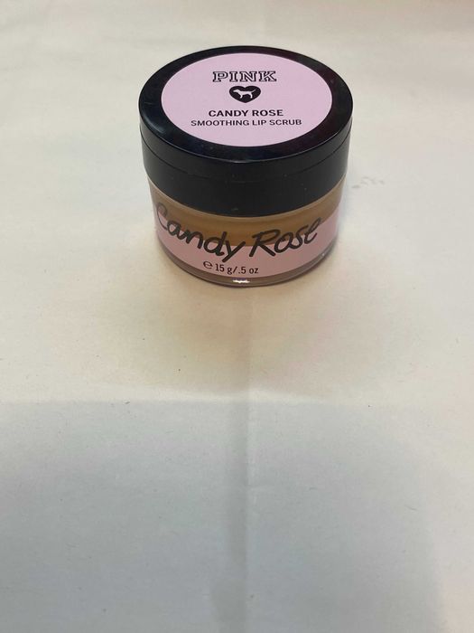 Скраб за устни Victoria’s Secret