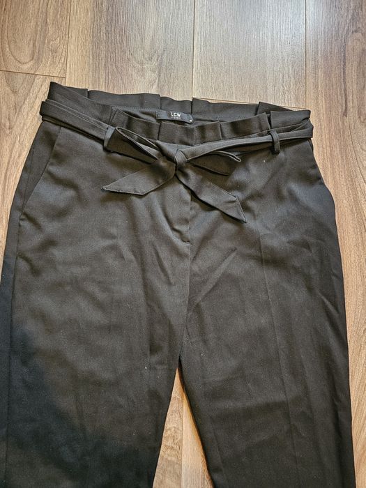Pantaloni de costum, mărimea 40